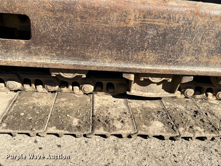 image for item DO3277 1992 Caterpillar EL240C excavator