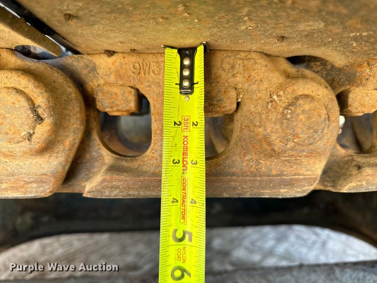 image for item DO3277 1992 Caterpillar EL240C excavator