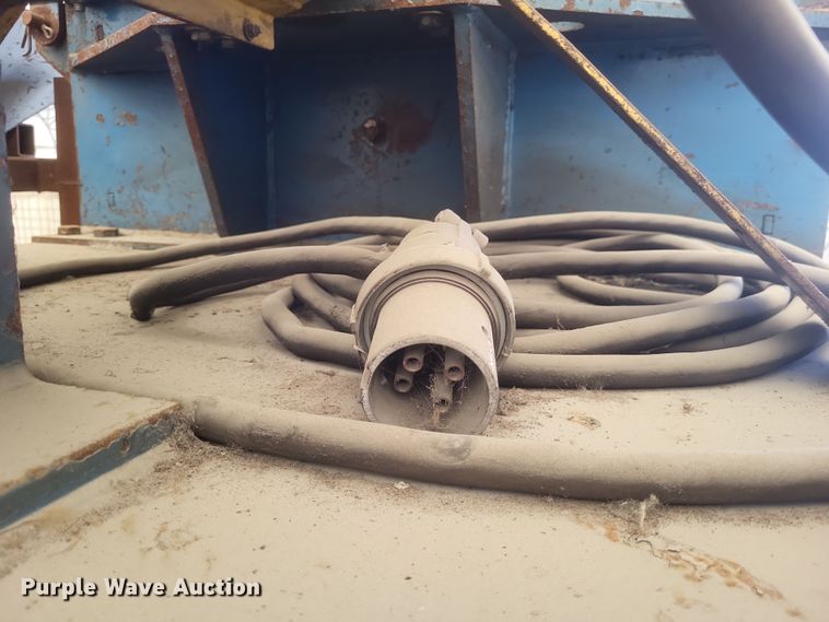 image for item DO4855 Williams  crusher