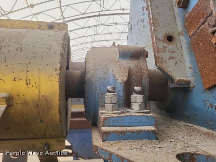 image for item DO4855 Williams  crusher