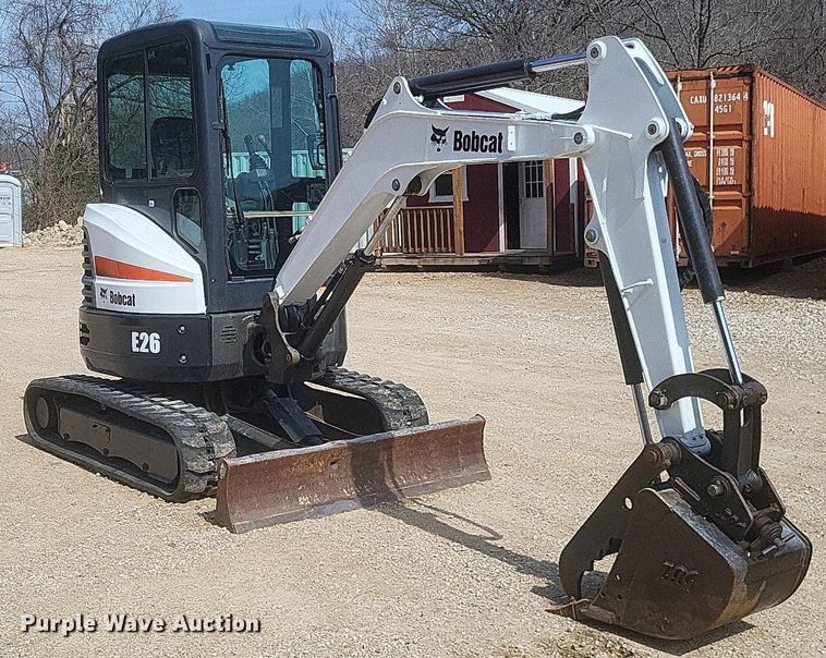 image for item DO4869 2016 Bobcat E26 mini excavator