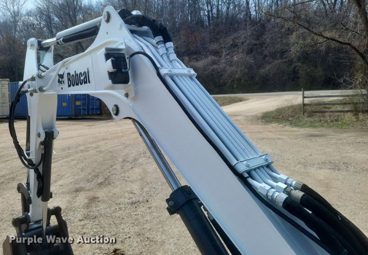 image for item DO4869 2016 Bobcat E26 mini excavator