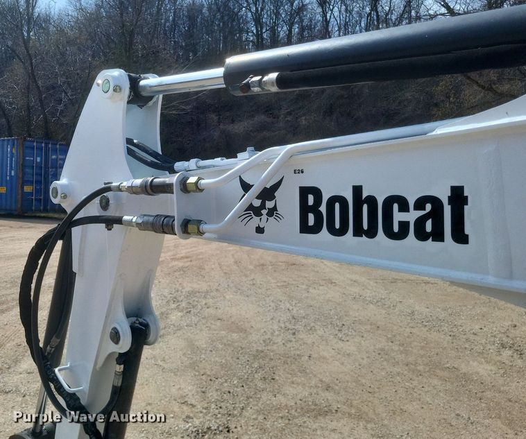 image for item DO4869 2016 Bobcat E26 mini excavator