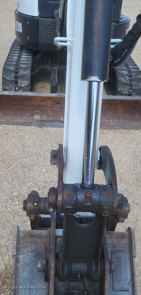 image for item DO4869 2016 Bobcat E26 mini excavator