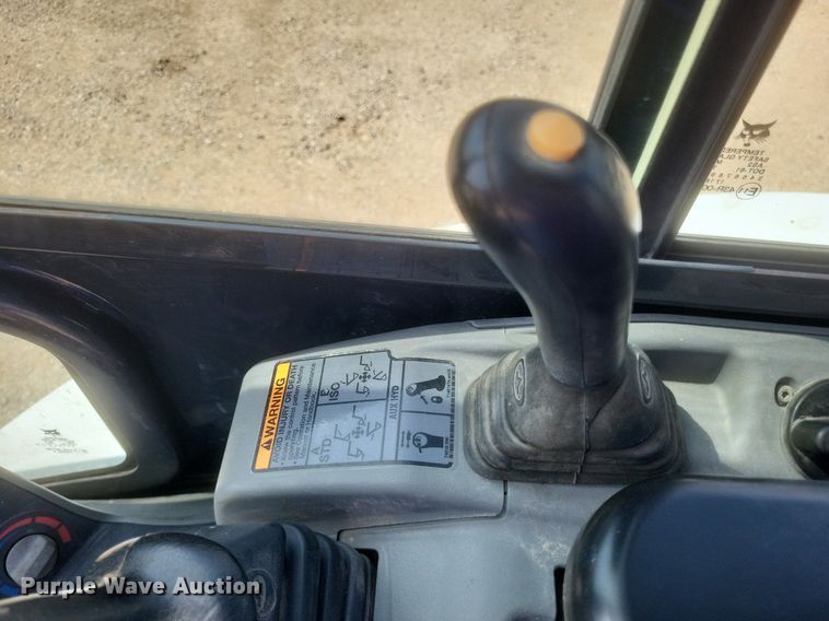 image for item DO4869 2016 Bobcat E26 mini excavator