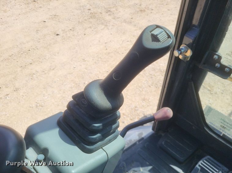 image for item DO4869 2016 Bobcat E26 mini excavator