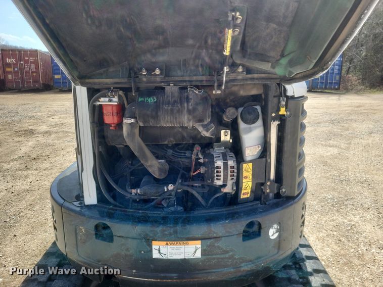 image for item DO4869 2016 Bobcat E26 mini excavator