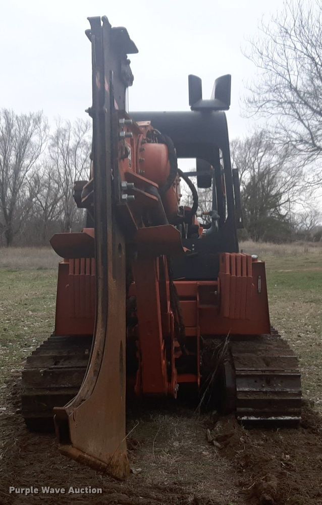 image for item DP2711 2009 Ditch Witch HT115 cable plow