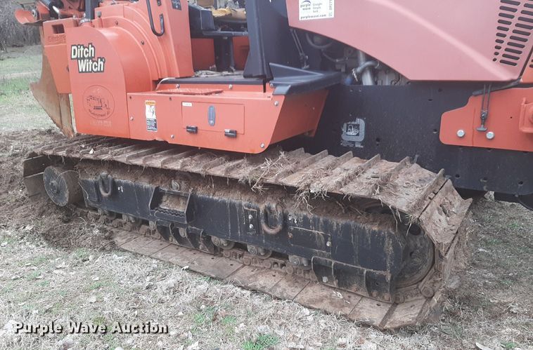 image for item DP2711 2009 Ditch Witch HT115 cable plow