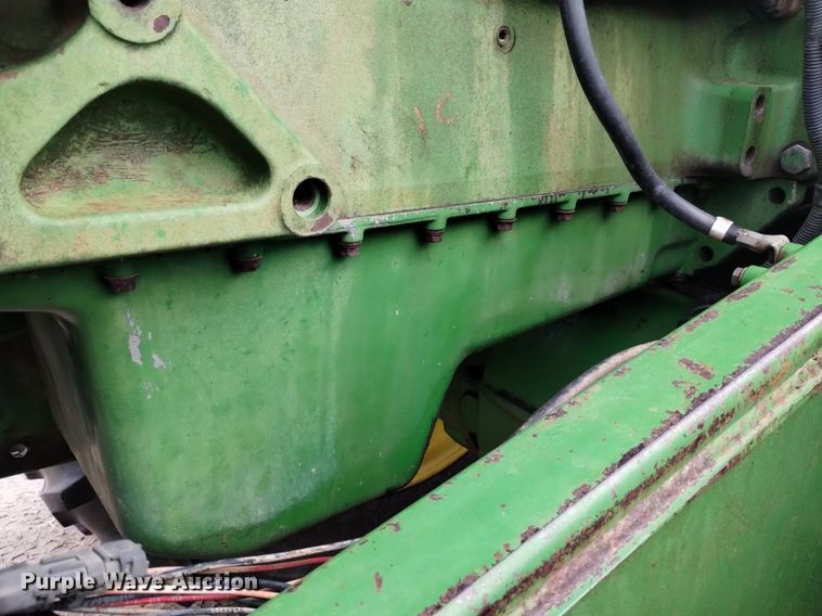 image for item DQ6021 1991 John Deere 8760 4WD tractor