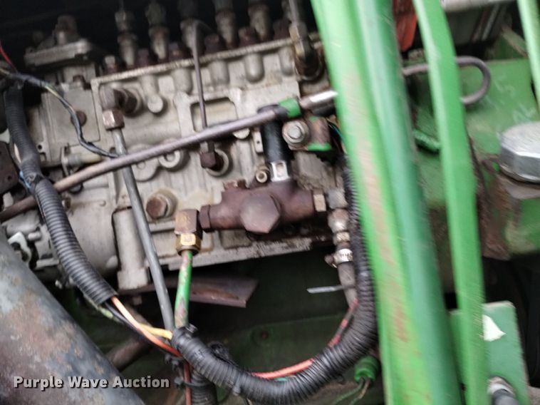 image for item DQ6021 1991 John Deere 8760 4WD tractor