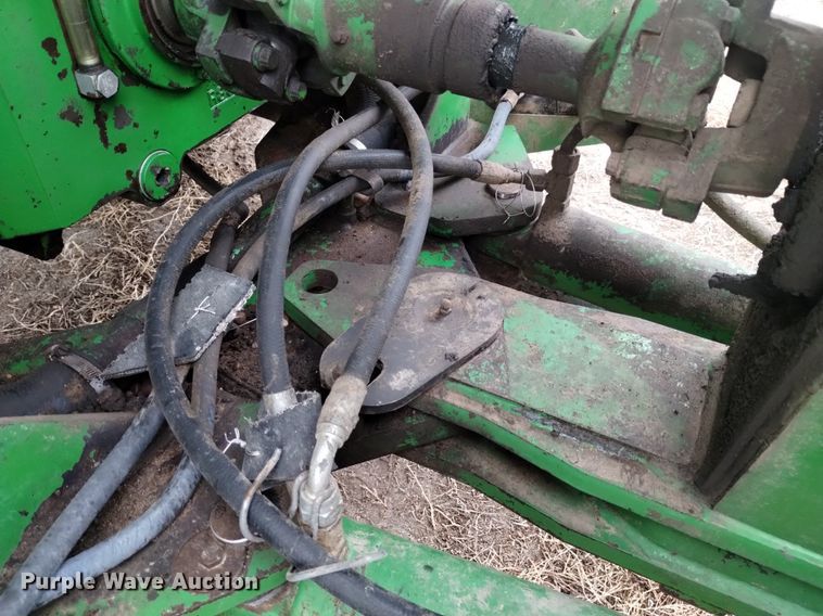 image for item DQ6021 1991 John Deere 8760 4WD tractor