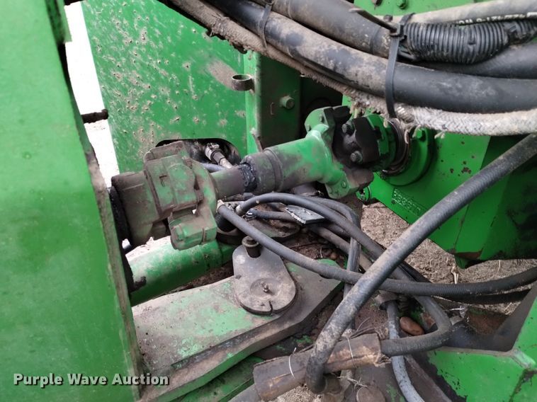 image for item DQ6021 1991 John Deere 8760 4WD tractor