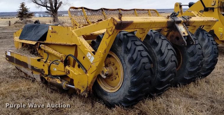 image for item DQ6023 2000 Reynolds  16CS10 scraper