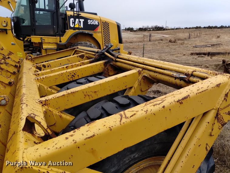 image for item DQ6023 2000 Reynolds  16CS10 scraper