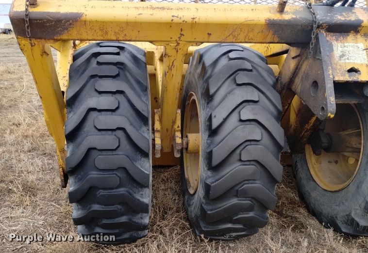 image for item DQ6023 2000 Reynolds  16CS10 scraper