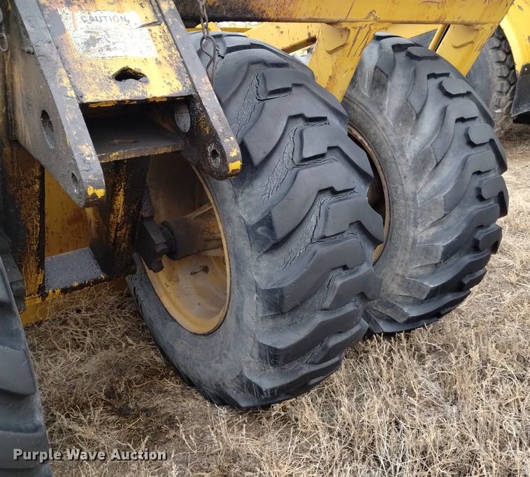 image for item DQ6023 2000 Reynolds  16CS10 scraper