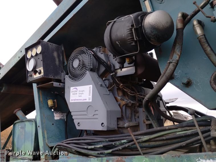 image for item DQ6026 1996 Power Screen MKII screening plant