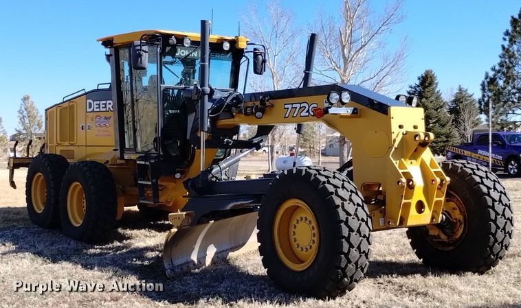 image for item DQ6027 2013 John Deere 772G motor grader