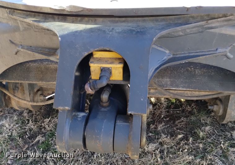 image for item DQ6027 2013 John Deere 772G motor grader