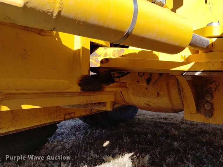 image for item DQ6027 2013 John Deere 772G motor grader