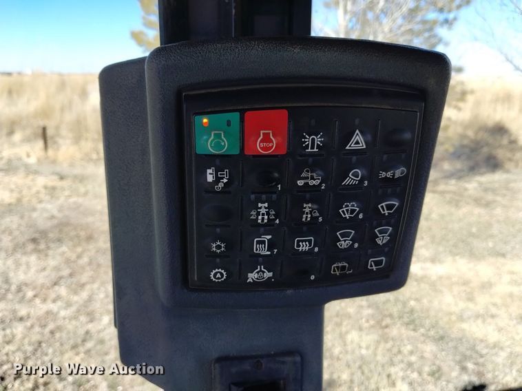 image for item DQ6027 2013 John Deere 772G motor grader