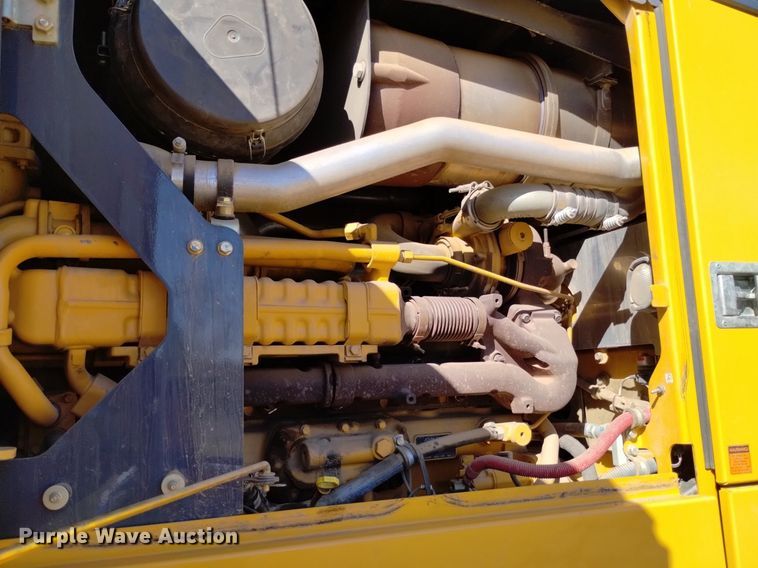 image for item DQ6027 2013 John Deere 772G motor grader