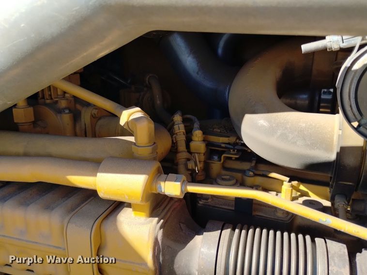 image for item DQ6027 2013 John Deere 772G motor grader