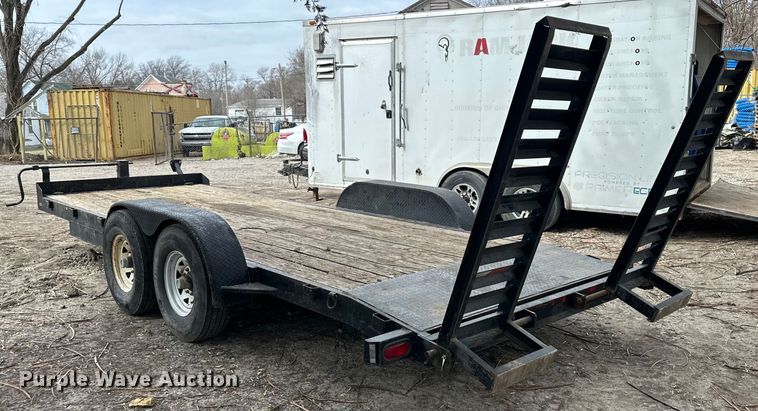 image for item DQ6346 2005 Mac-Lander equipment trailer