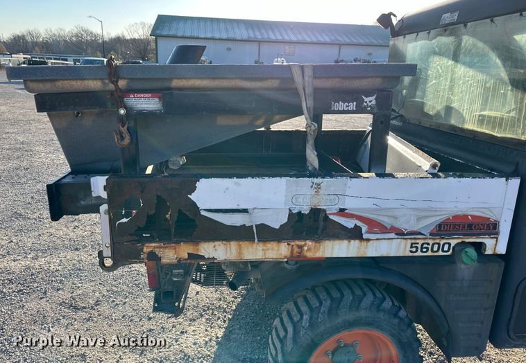 image for item DQ6403 Bobcat  Toolcat 5600 utility vehicle