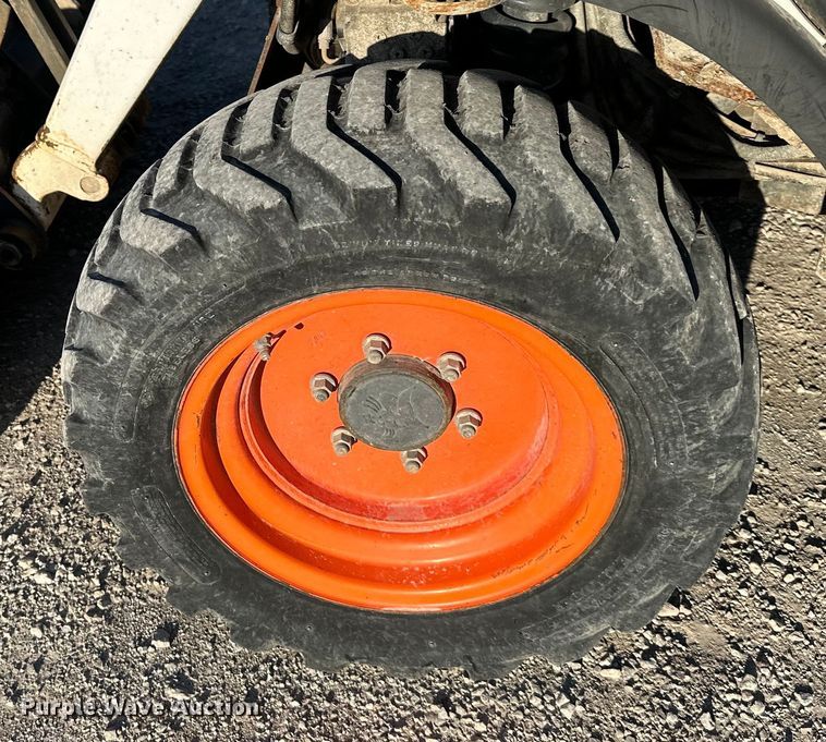 image for item DQ6403 Bobcat  Toolcat 5600 utility vehicle