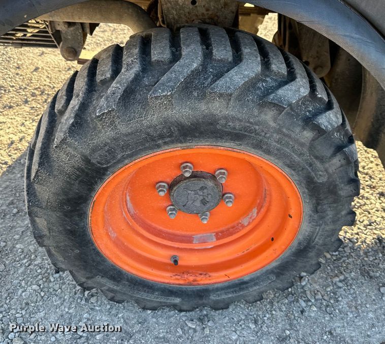 image for item DQ6403 Bobcat  Toolcat 5600 utility vehicle