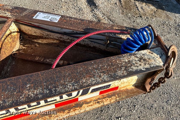 image for item DQ6404 2008 Holden  TD040 equipment trailer