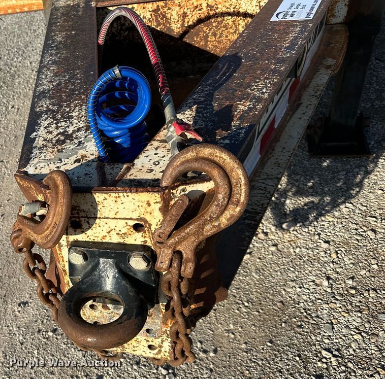 image for item DQ6404 2008 Holden  TD040 equipment trailer