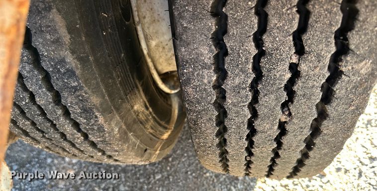 image for item DQ6404 2008 Holden  TD040 equipment trailer