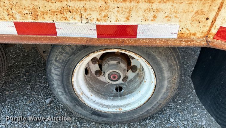 image for item DQ6404 2008 Holden  TD040 equipment trailer