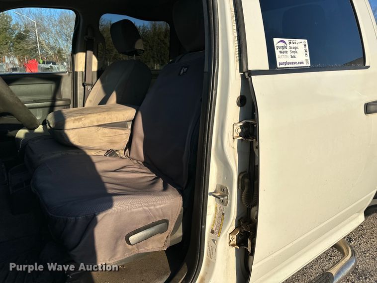 image for item DQ6405 2012 Dodge  Ram 4500 HD utility / service truck