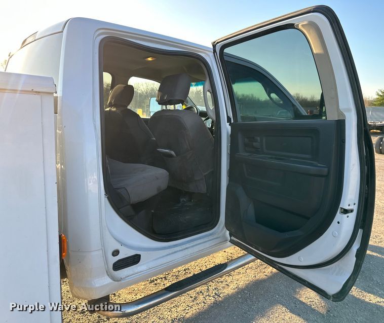 image for item DQ6405 2012 Dodge  Ram 4500 HD utility / service truck