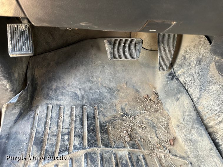 image for item DQ6406 2012 Dodge  Ram 4500HD Crew Cab truck cab and chassis