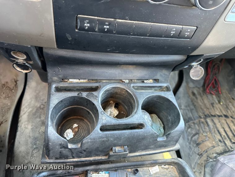 image for item DQ6406 2012 Dodge  Ram 4500HD Crew Cab truck cab and chassis