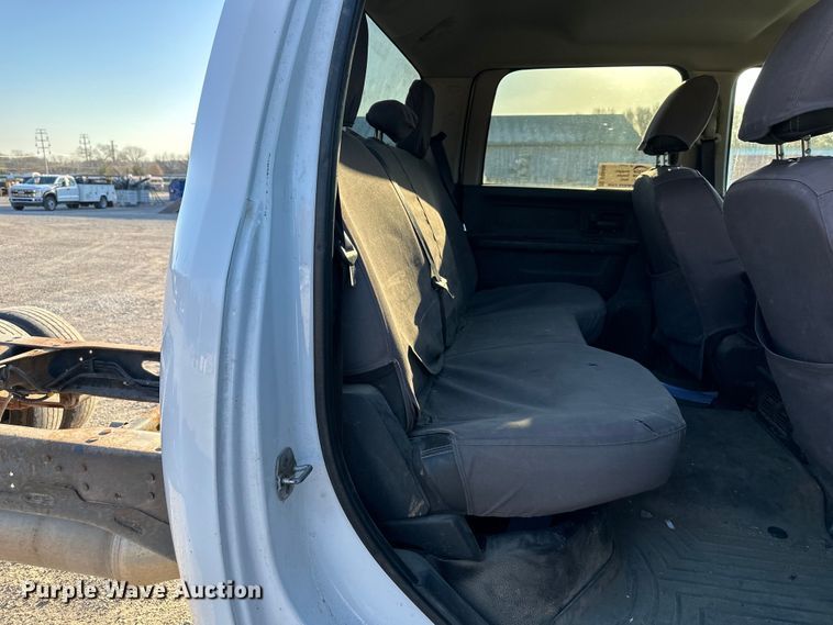 image for item DQ6406 2012 Dodge  Ram 4500HD Crew Cab truck cab and chassis