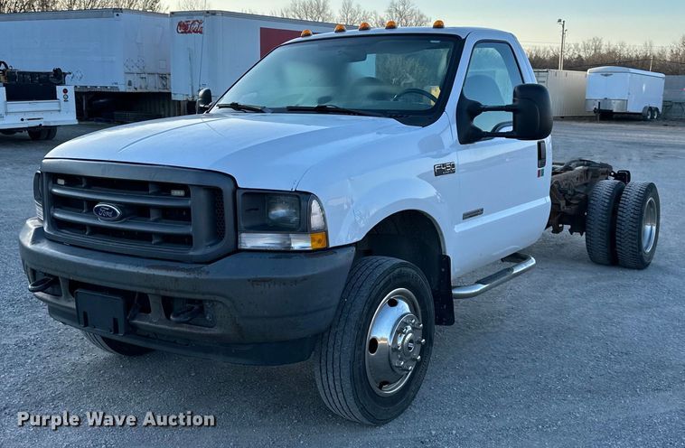 image for item DQ6407 2004 Ford F450 Super Duty truck cab and chassis