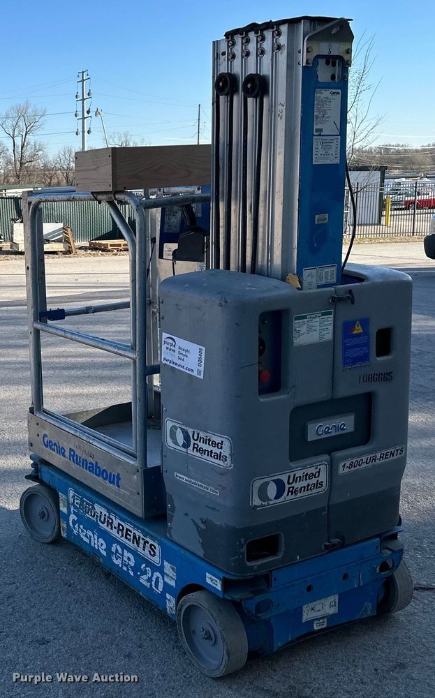 image for item DQ6408 2008 Genie  GR-20 vertical lift