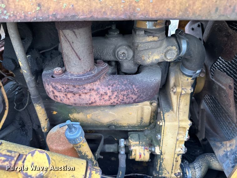 image for item DQ6417 1977 International 500 Series E dozer