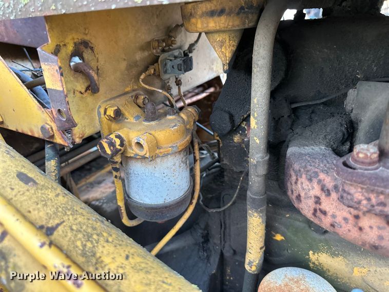 image for item DQ6417 1977 International 500 Series E dozer