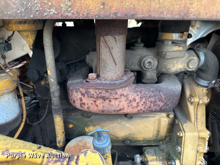 image for item DQ6417 1977 International 500 Series E dozer