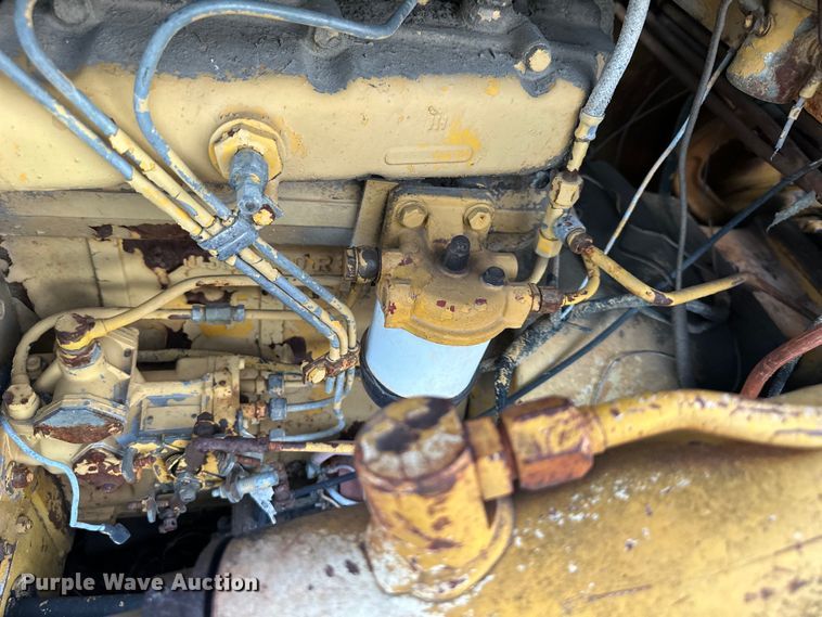 image for item DQ6417 1977 International 500 Series E dozer