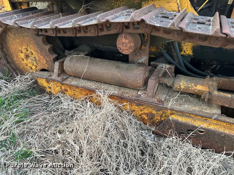 image for item DQ6417 1977 International 500 Series E dozer