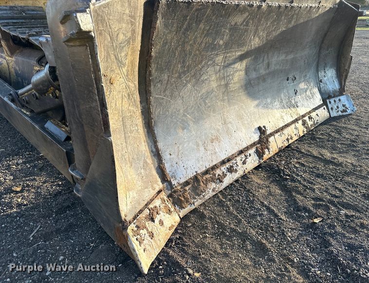 image for item DQ6419 1993 Komatsu D65EX-12 dozer