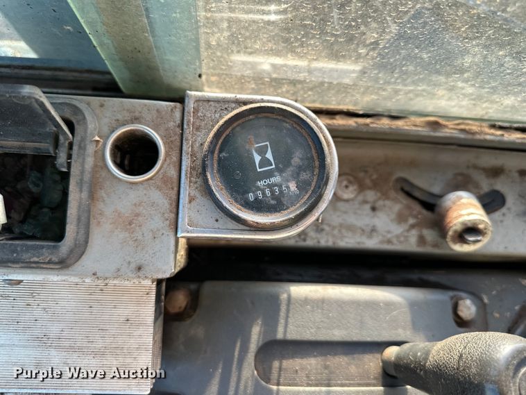 image for item DQ6419 1993 Komatsu D65EX-12 dozer